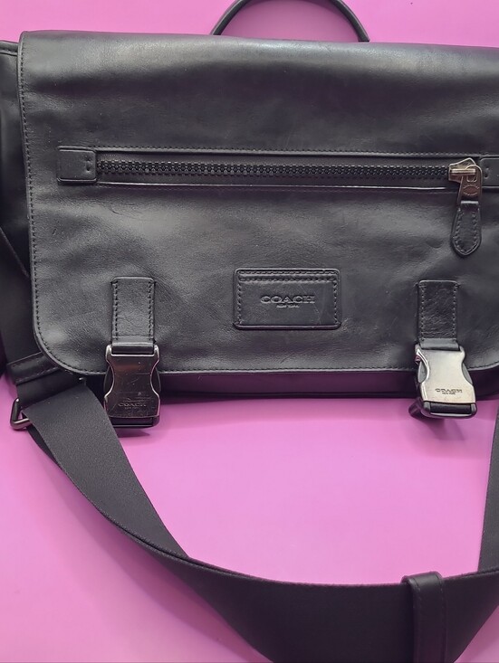 Coach Other - COACH C2713 Men's Track Messenger Bag Black Smooth Calf Leather